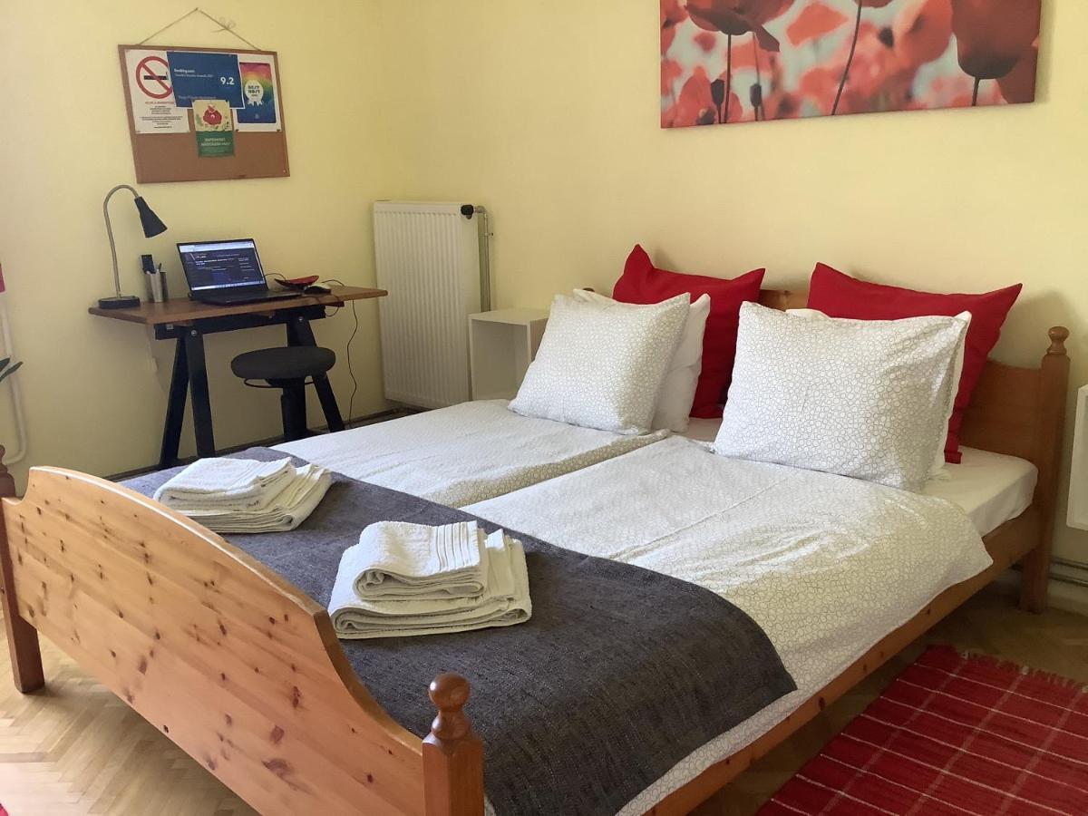 בודפשט Poppy Flower Apartment מראה חיצוני תמונה